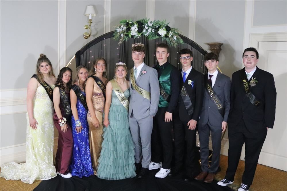  2025 Prom Picture